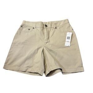 NWT! Jones New York Sport All Cotton Sandwood / Khaki 4-Pocket 6.5” Shorts, 12